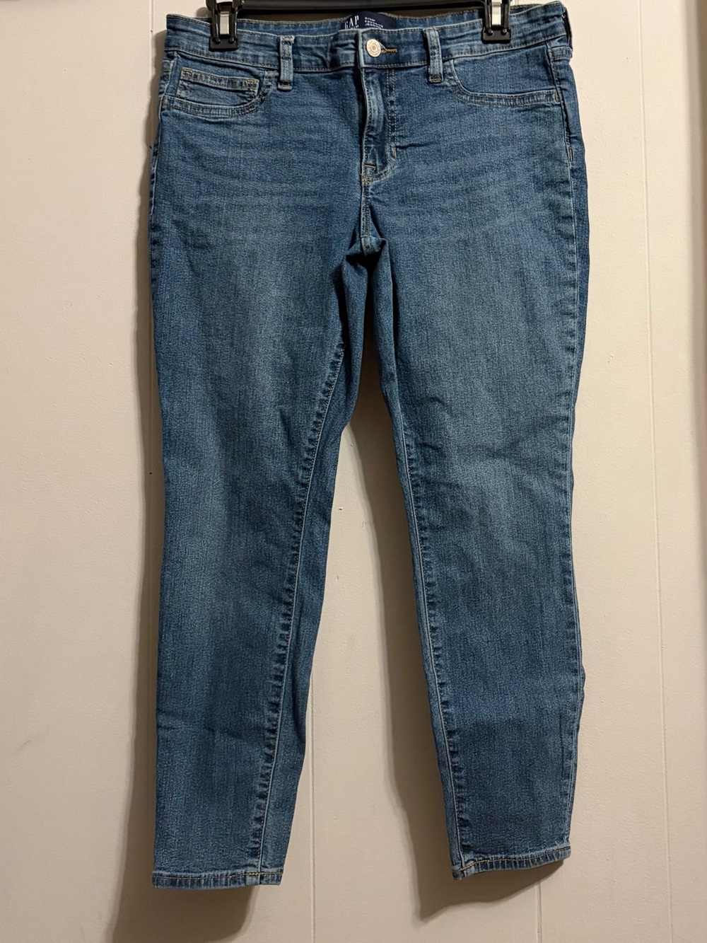 GAP Women's Skinny Jeans in Medium Blue Ankle Petite